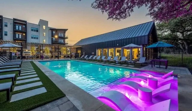Luxurious New Unit|2Bd2Ba|Pool, Golf Sim