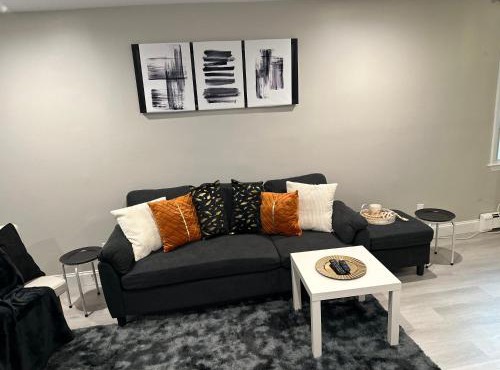 Luxurious, newly renovated retreat