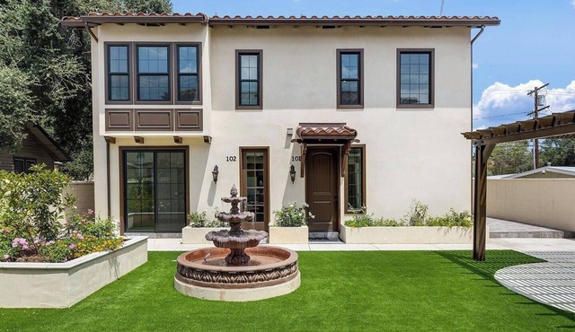 Luxurious Pasadena Home w Parking & Near Old Town
