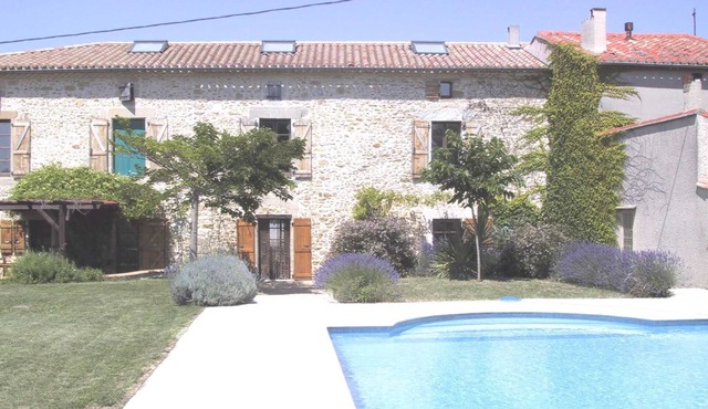 Luxurious Peacefulness For 16 With 7 Bedrooms, 7 Bathrooms And Large Pool