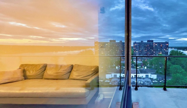 Luxurious Penthouse with River Views & Stunning Sunsets in Tranquil Pierrefonds