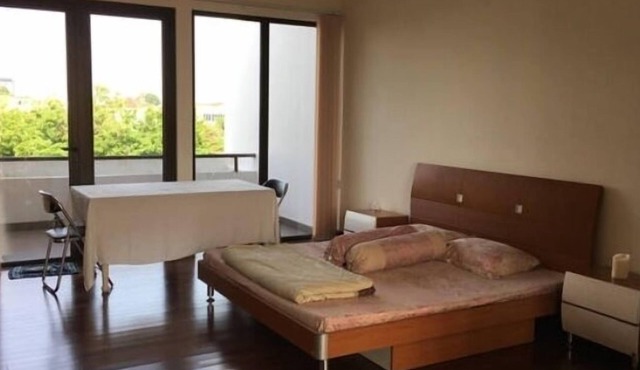 Luxurious Rooftop Private Room for 2 pax