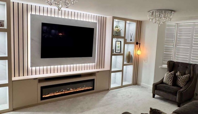 Luxurious Spacious Majestic 4 Bedroom - Free Parking