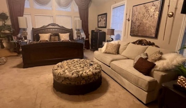 Luxurious, Spacious 5-bedroom/4.5 bath house and covered patio in Grand Prairie