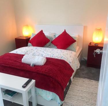 Luxurious & Spacious 5 Bedroom Property