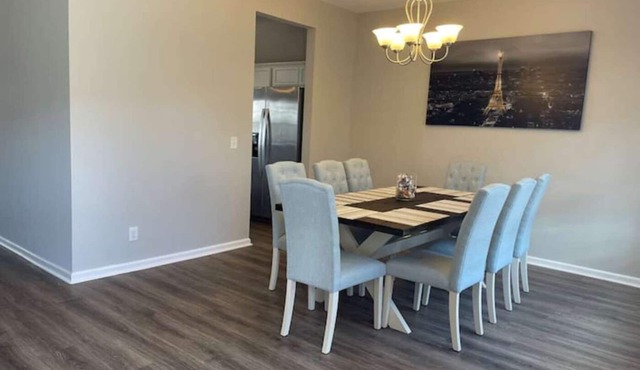 Luxurious & Spacious | ♛King Beds, Patio, Backyard