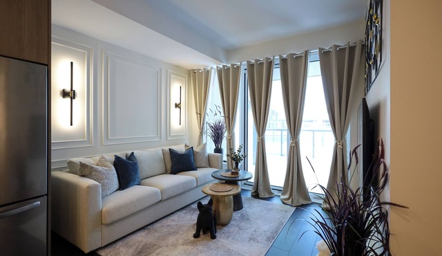 Luxurious Stay at Friday Harbour + Swimming Pool & Hot Tub