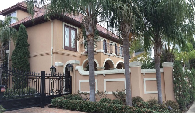 Luxurious Super Bowl rental in highly desirable Galleria area