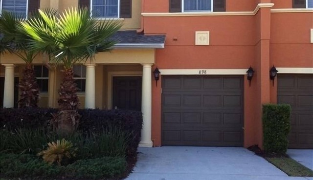 Luxurious & Superb 3bd Reunion Townhome. Close to Disney!