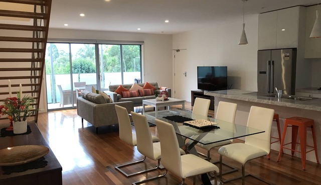 Luxurious Townhouse 2BR 2.5BATH