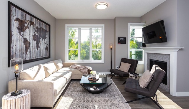 Luxurious Townhouse 5 mins to Downtown Calgary