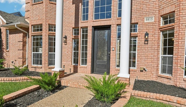 Luxurious, spacious, private- yet close to all of DFW's finest attractions.