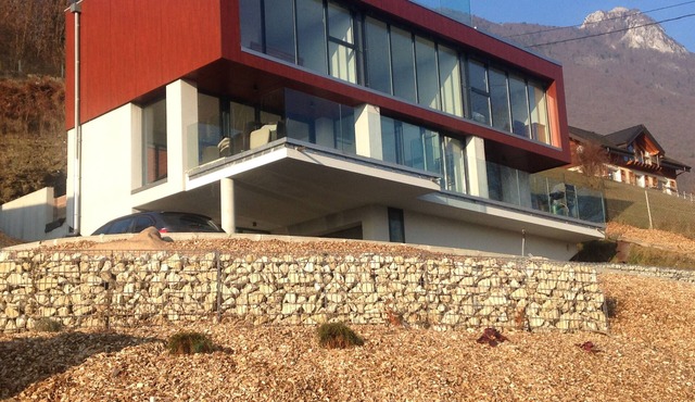 Luxurious Villa Overlooking Lac Bourget