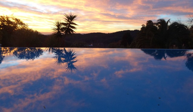 LUXURIOUS VILLA A/C. GORGEOUS SEA & GREENERY VIEW . HUGE POOL. NOT OVERLOOKED