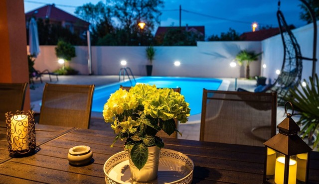Luxurious Villa in Dalmatia near Sea