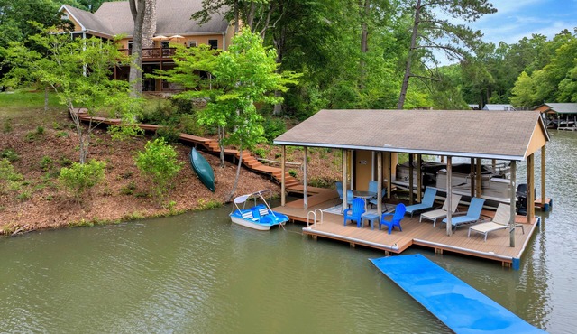 Luxurious Water Front Home, Main Lake View