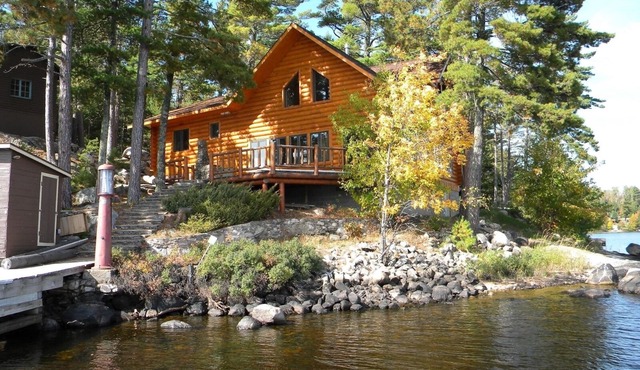 Luxurious Wilderness New Log Home Borders Bwca, National Park