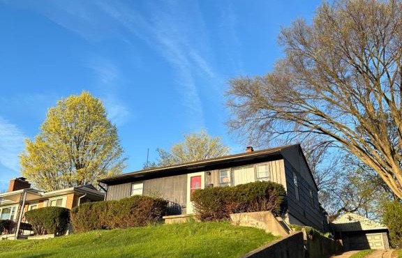 Luxurious Wright View Home