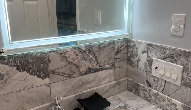 Luxuriously furnished 4 bedroom apartment