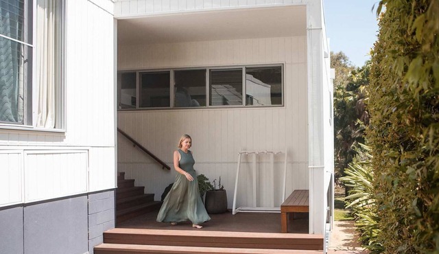 Luxuriously Spacious 2 Level Beach Escape