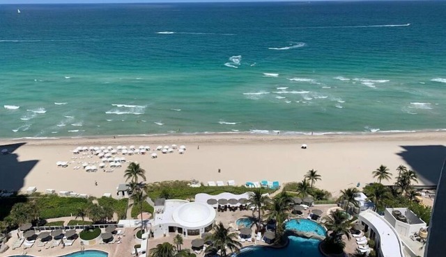 LuxurVacation - Beach Resort DIRECT OCEAN FRONT VIEW