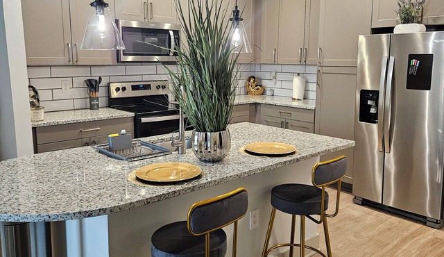 Luxury 1-bedroom apartment in the heart of Downtown Birmingham near UAB