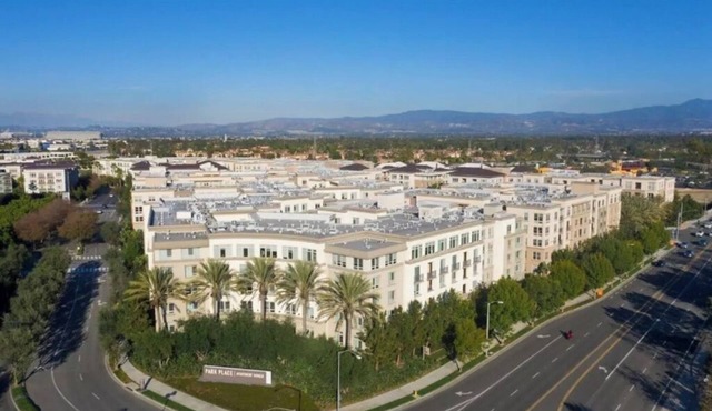 Luxury 1BR in Irvine - Pool, Gym, Prime Location