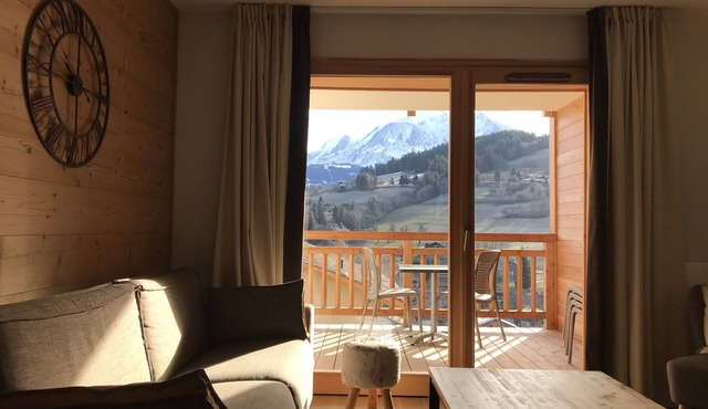 Luxury 2 Bedroom Apartment with a view of Mont Blanc