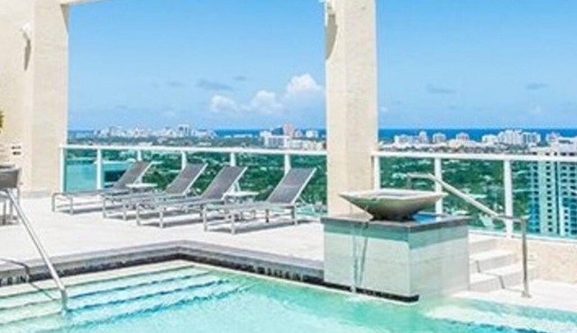 LUXURY 2 bd APARTMENT LAS OLAS BREATHTAKING LOCATION! FREE PARKING!