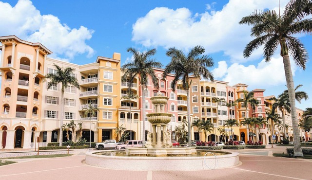 Luxury 2 Bed 2 Bath Penthouse Bayfront Condo off 5th Avenue