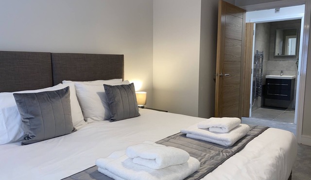 Luxury 2 Bed Apartment in Moseley Birmingham