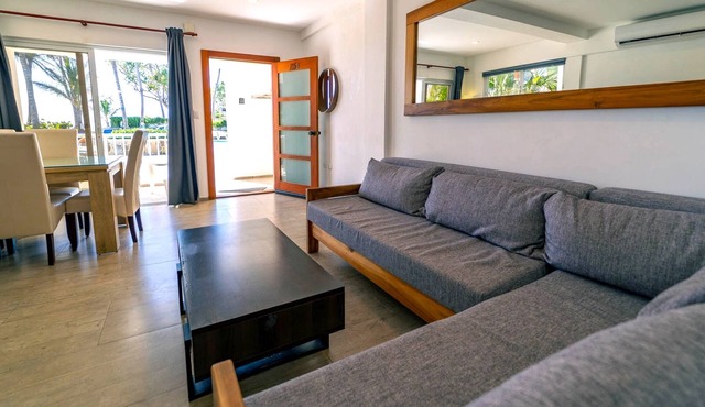 LUXURY 2 BED+PATIO-BEACHFRONT-KITE BEACH-100Mbps