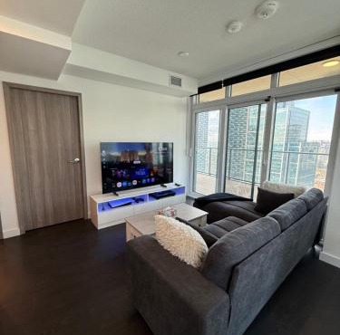 Luxury 2 Bedroom 2 Baths Condo Downtown Toronto