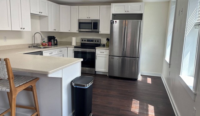 Luxury 2-bedroom apartment in downtown Elkins.