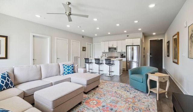 Luxury 2 Bedroom Condo in Vibrant NOLA Bywater!