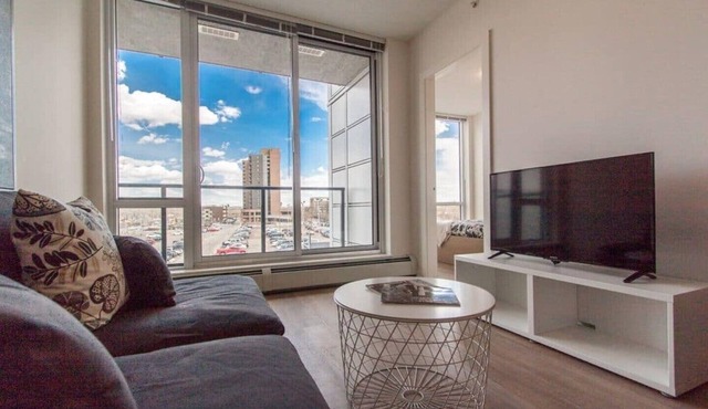 Luxury 2 bedroom condo Sleep 6