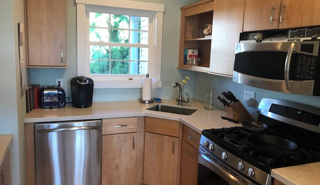 Luxury 2 bedroom townhome in Hampton Bays, NY , water views in gated community.