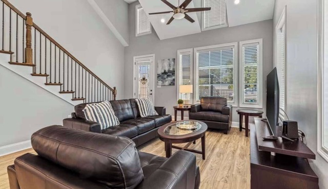 Luxury 2 bedroom townhouse #3