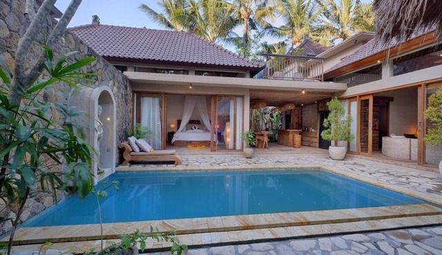 Luxury 2 BR Villa With Infinity Private Pool