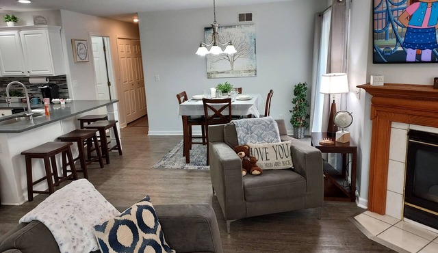 Luxury! 2 king beds and 2 full bathrooms