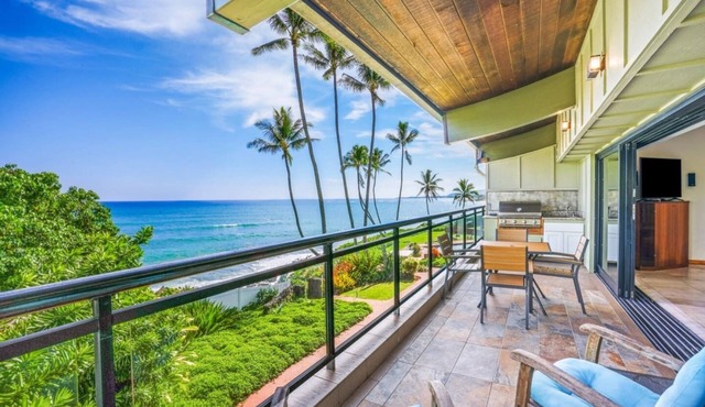 Luxury 2-Story Oceanfront Condo w/Views & Pool