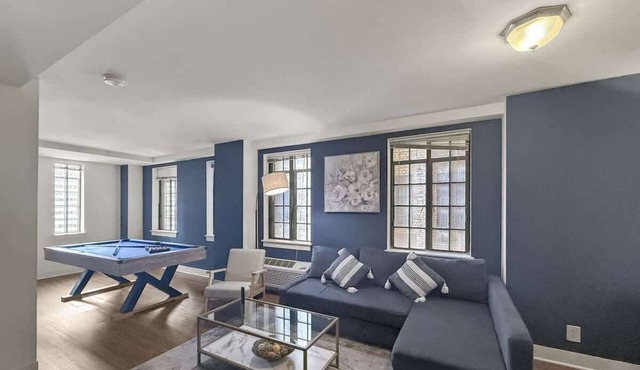 Luxury 2BD | Center City | 4 Beds | By JFK plaza