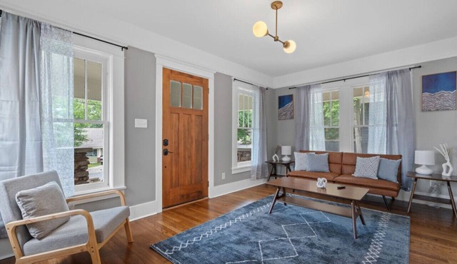 Luxury 2bd Hillcrest Retreat!