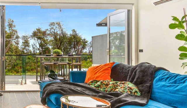 Luxury 2Bdr Beach Side Apt FreeNetflix☆WiFi☆Wine