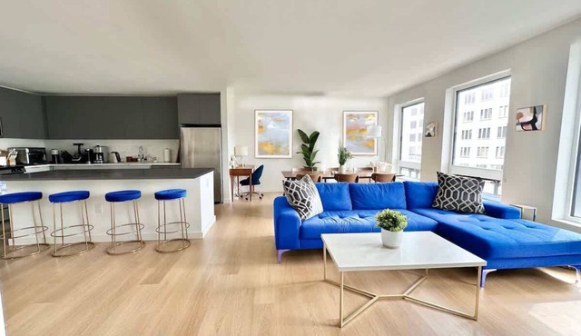 Luxury 2BR/2BA- Elevator- Gym- 15 min to NYC