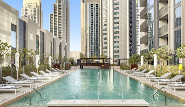 Luxury 2BR Dubai Creek Harbour | Pool, Gym, Parking & Balcony Views
