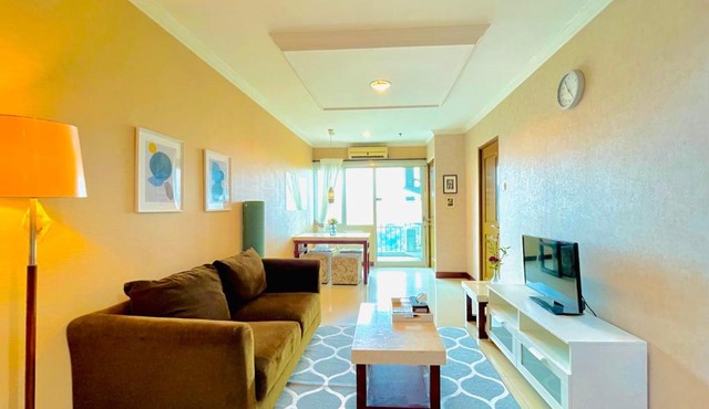 Luxury 2BR Apartment @ Galeri Ciumbuleuit with Best View @ 1st Tower