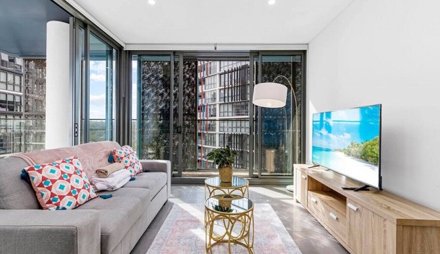 Luxury 2BR APT in heart of Macquarie Park