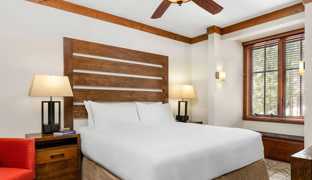 Luxury 2BR Mountain Villa at Hyatt High Sierra Lodge – Prime April Week!