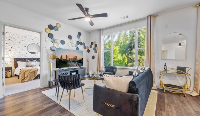 Luxury 2BR Near Decatur Square | Pool & Rooftop Access
